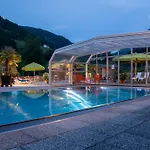 维达莱蓝道尔霍夫酒店 斯拉德明
