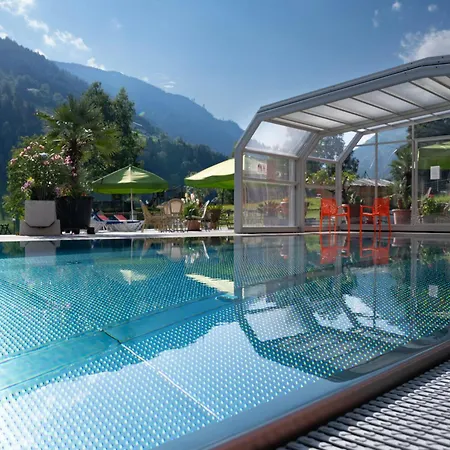 ホテル ヴィタラー ランドウワーホフ シュラートミンク