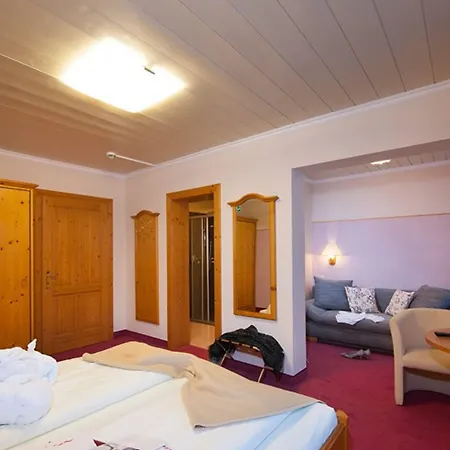 Vitaler Landauerhof Szálloda 4*